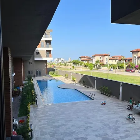Havuz Ve Bahce Olanagi Sunan Site Ici Konut * Beldibi (Kemer)