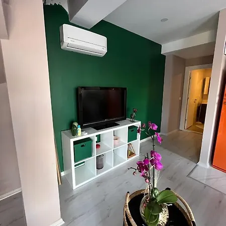Havuz Ve Bahce Olanagi Sunan Site Ici Konut Apartment Beldibi (Kemer)