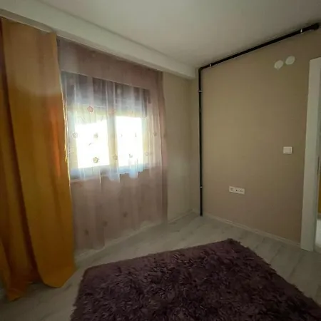 Apartment Havuz Ve Bahce Olanagi Sunan Site Ici Konut Beldibi (Kemer)
